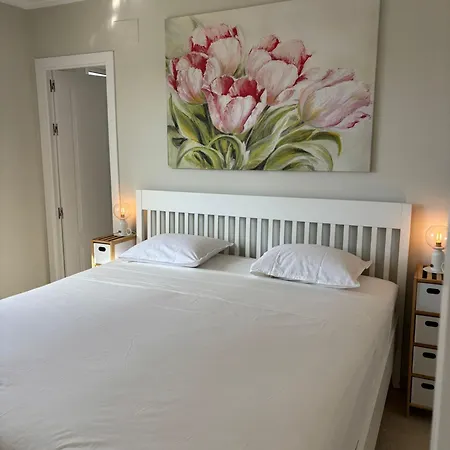 Luxurious 3 Bedroom Penthouse - Duquesa Fairways *