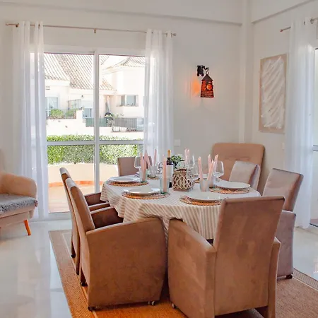 Luxurious 3 Bedroom Penthouse - Duquesa Fairways Апартаменты Манилва