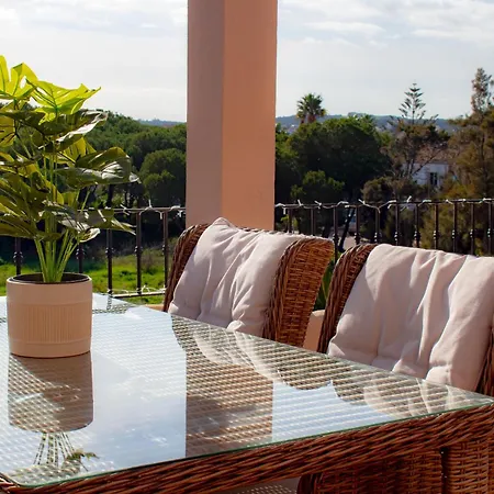 Apartment Luxurious 3 Bedroom Penthouse - Duquesa Fairways *